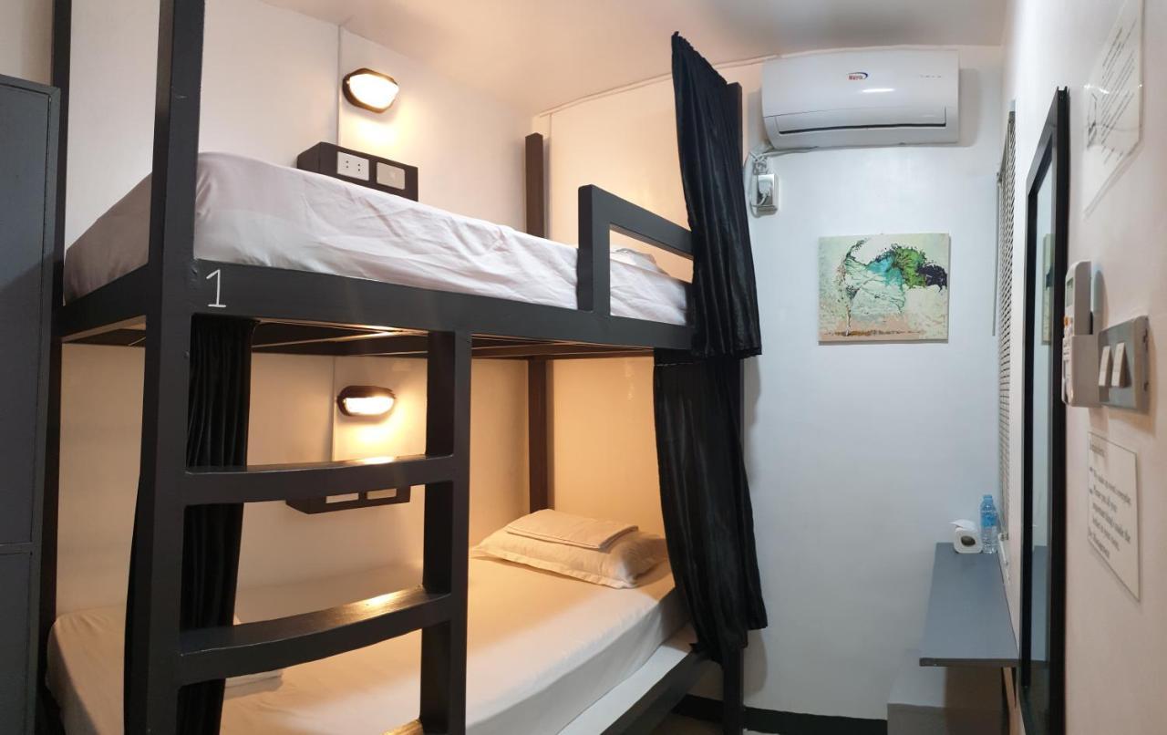 Bed & Breakfast Island Brasserie *